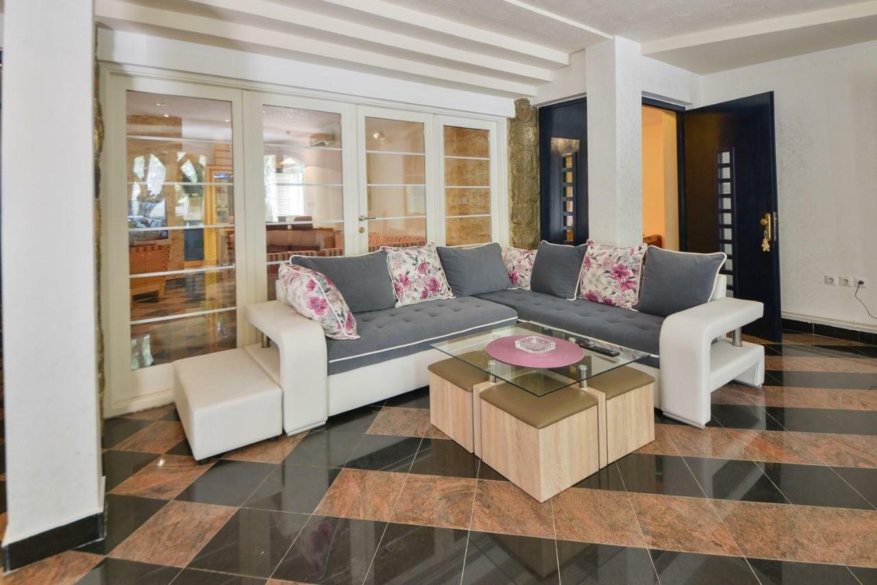 Villa Montenegro Budva Buitenkant foto